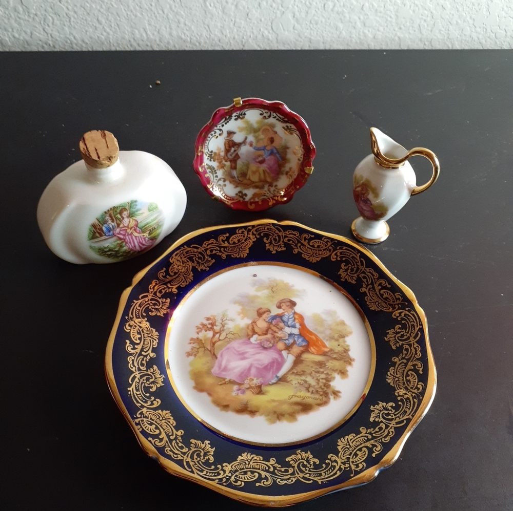 GORGEOUS Limoges France Fine Porcelain COURTING SCENES Miniature Collection Set